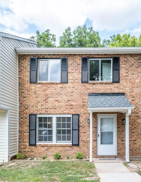 800 Fargo St #E4, Durham, NC 27707 photo 2