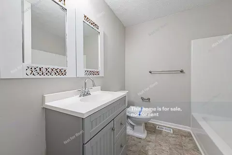 409 Melbourne St, Durham, NC 27703 photo 18