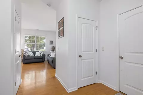 505 Hidden Treasure Dr, Durham, NC 27712 photo 2