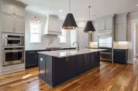 213 Georgetown Rd, Raleigh, NC 27608