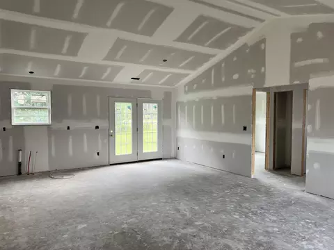 885 E H St, Erwin, NC 28339 photo 2