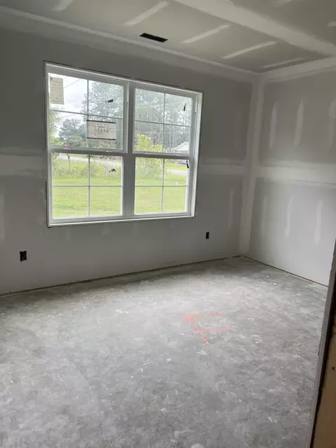 885 E H St, Erwin, NC 28339 photo 7