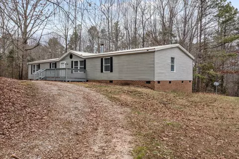 360 Spring Ln, Henderson, NC 27537
