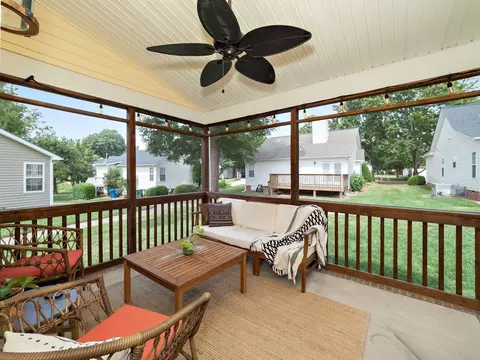 10 Sawmill Ln, Durham, NC 27712 photo 21