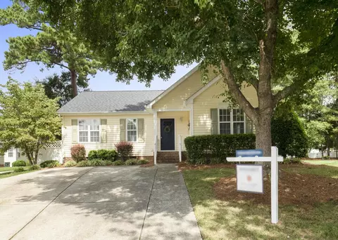10 Sawmill Ln, Durham, NC 27712 photo 1