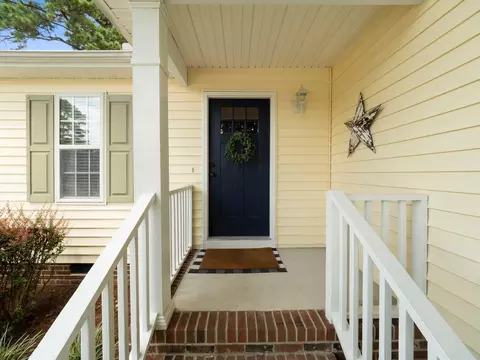 10 Sawmill Ln, Durham, NC 27712 photo 2