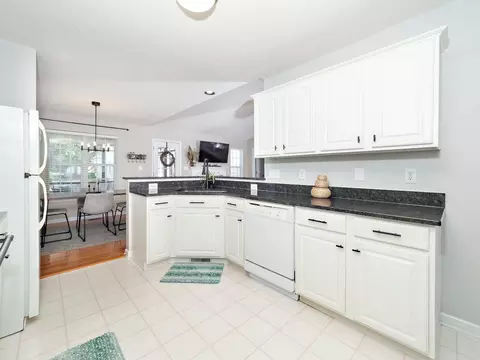 10 Sawmill Ln, Durham, NC 27712 photo 12