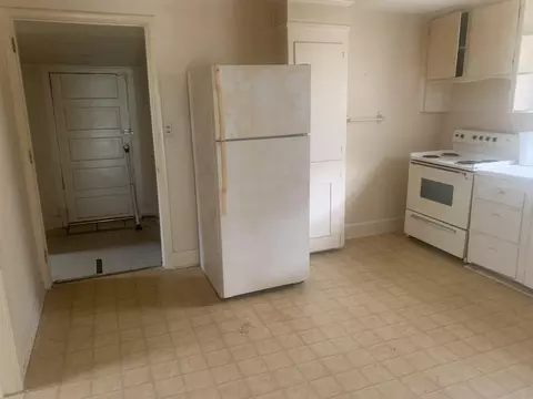 604 N 7th St, Smithfield, NC 27577 photo 6