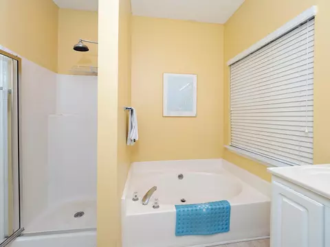4 Wood Lily Ct, Durham, NC 27713 photo 21
