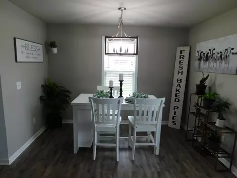 28 Cornfield Ln, Benson, NC 27504 photo 8