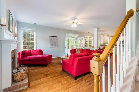 4701 Regency Dr, Durham, NC 27713 photo 17