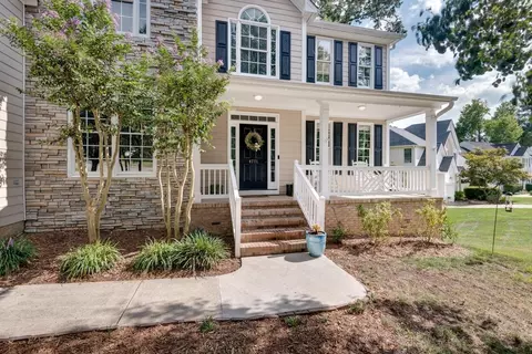 4701 Regency Dr, Durham, NC 27713 photo 2