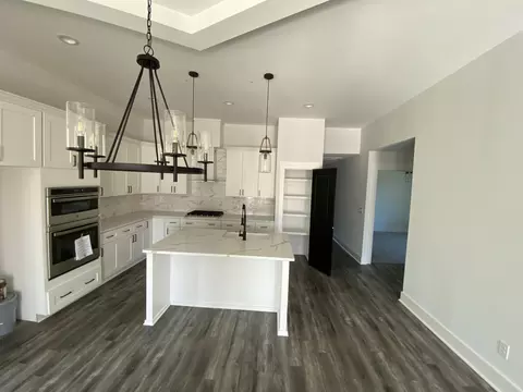 323 E Dundee St, Smithfield, NC 27577 photo 7
