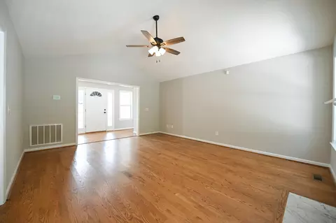 112 Nightshade Ln, Garner, NC 27529 photo 7