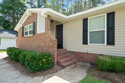 16 Nottingham Pl, Smithfield, NC 27577 photo 2