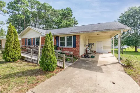 1606 Fairground Rd, Dunn, NC 28334 photo 3