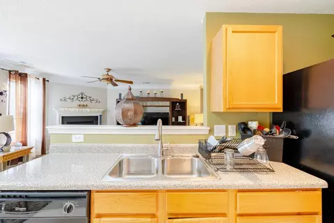 601 Clearfield Dr, Durham, NC 27703 photo 8