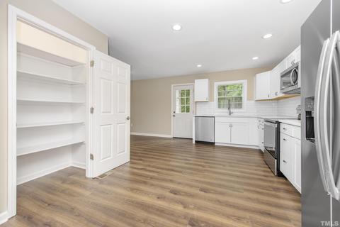 212 Junction Rd, Durham, NC 27703 photo 9