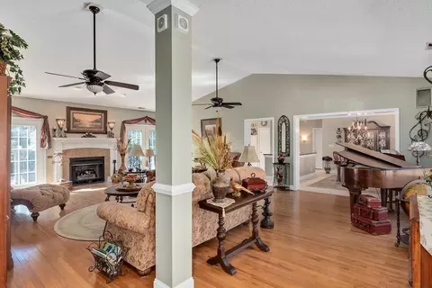 120 Walnut Dr, Benson, NC 27504 photo 11