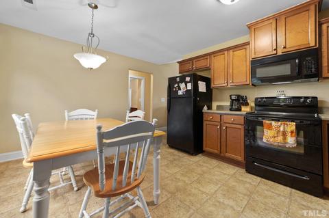 101 Dundee Pl, Stem, NC 27581 photo 8
