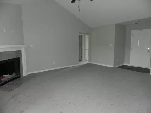 105 Touchdown Way, Benson, NC 27504 photo 2