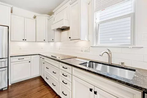 202 Sailfish Ct, Durham, NC 27703 photo 8