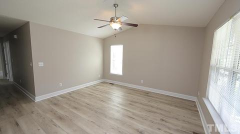 523 Finley St, Durham, NC 27705 photo 2