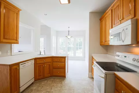 110 Crawdad Ct, Garner, NC 27529 photo 2