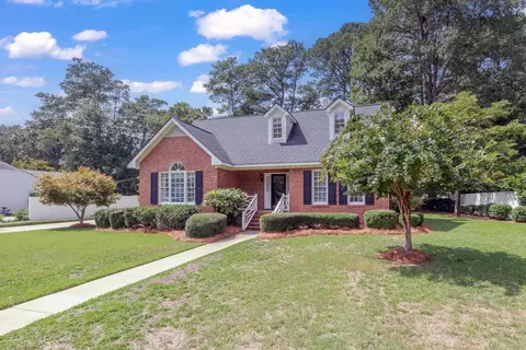 1112 S Walnut Dr, Smithfield, NC 27577 photo 3