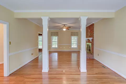 1112 S Walnut Dr, Smithfield, NC 27577 photo 10