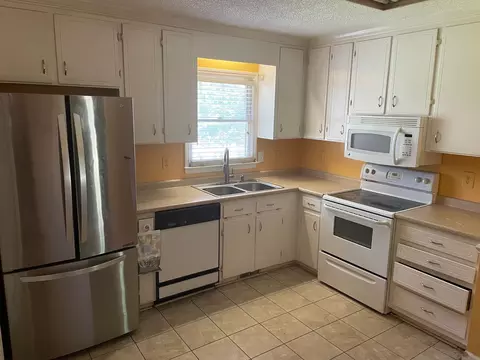1208 Stephen Ct, Garner, NC 27529 photo 3