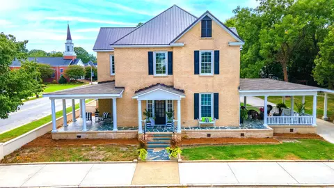 108 E First St, Princeton, NC 27569 photo 2