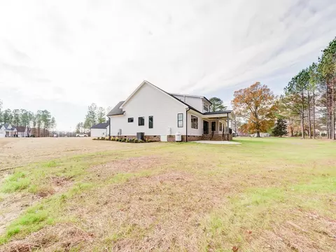 103 Independence Dr, Smithfield, NC 27577 photo 66