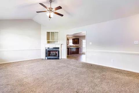 92 Long Grass Dr, Smithfield, NC 27577 photo 2