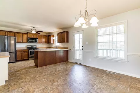 92 Long Grass Dr, Smithfield, NC 27577 photo 5