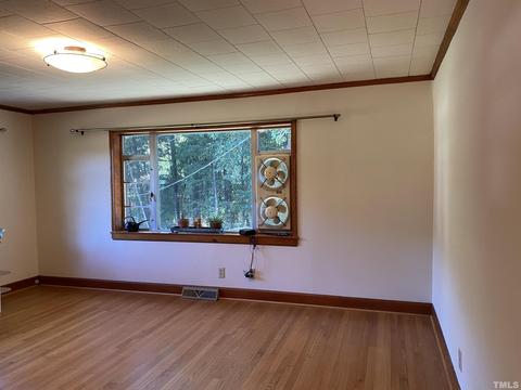 1506 Stallings Rd, Durham, NC 27703 photo 4