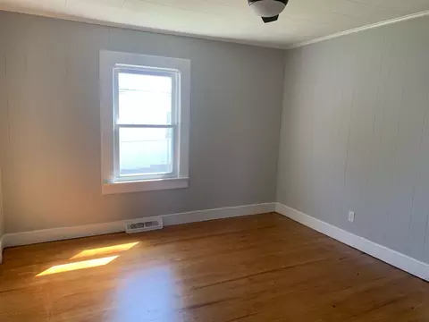 1275 Pointer St, Roxboro, NC 27573 photo 7