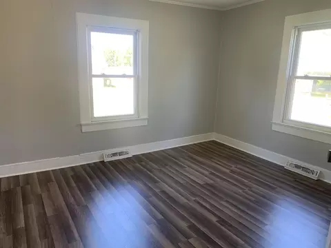 1275 Pointer St, Roxboro, NC 27573 photo 4