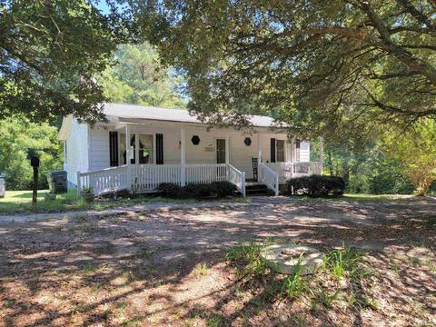 6061 Old Fairground Rd, Benson, NC 27504 photo 4