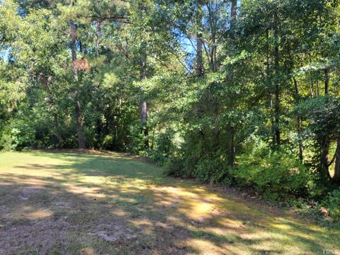 6061 Old Fairground Rd, Benson, NC 27504 photo 5