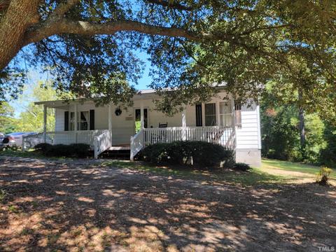 6061 Old Fairground Rd, Benson, NC 27504 photo 1