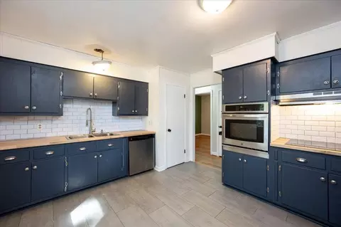 720 Lynn Rd, Durham, NC 27703 photo 13