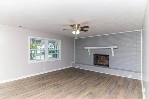 307 W K St, Erwin, NC 28339 photo 5