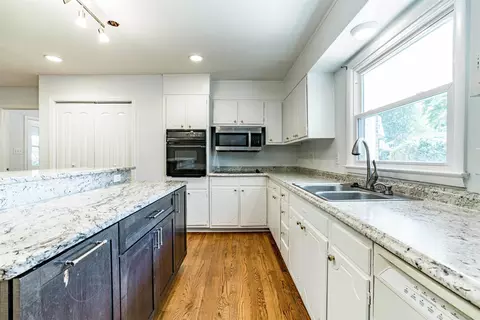 122 Oliver Ln, Durham, NC 27713 photo 9