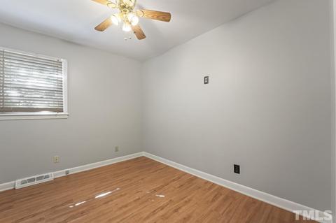 202 White Oak Dr, Durham, NC 27707 photo 16