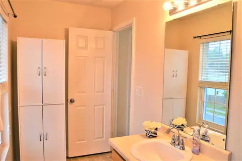 105 Lodestone Dr, Durham, NC 27703 photo 18