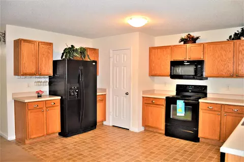 105 Lodestone Dr, Durham, NC 27703 photo 8