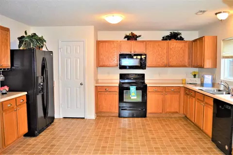 105 Lodestone Dr, Durham, NC 27703 photo 6