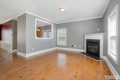 4702 Hoppers Dr, Durham, NC 27704 photo 4