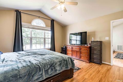 7200 Sunset View Ct, Willow Springs, NC 27592 photo 14